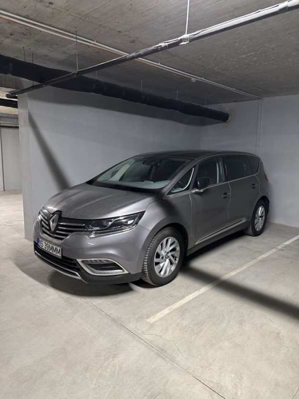 Inchiriez loc parcare langa Asmita Garden cu statie de incarcare