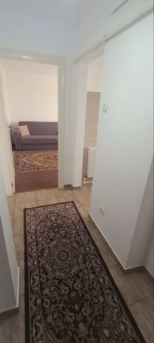 Apartament 2 camere decomandate, Filiasi