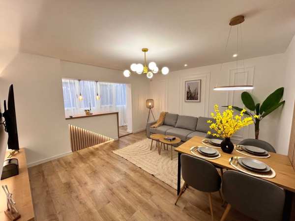 PROPRIETAR-Apartament 2 camere decomandat-Drumul Taberei -Piata/Parc