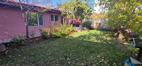 Vand casa Bucurestii Noi