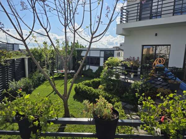Vila de Închiriat în Mamaia Sat – Ideală pentru Vacanțe la Mare