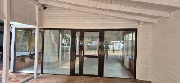 Proprietar Spatiu inchiriez