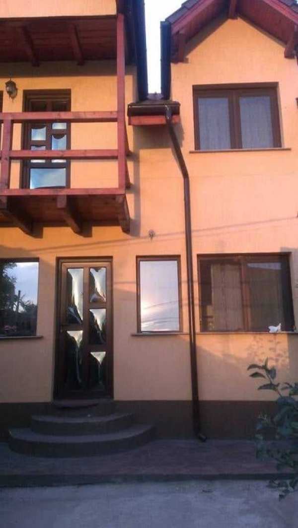 Casa de vanzare  P+1+M