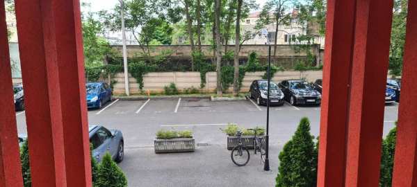 Loc parcare suprateran dublu-Rotar Park 1-Militari-200m metrou Pacii