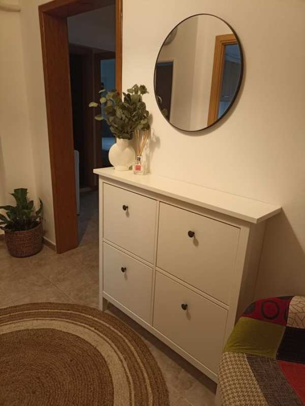 Chirie camera apartament  3 camere