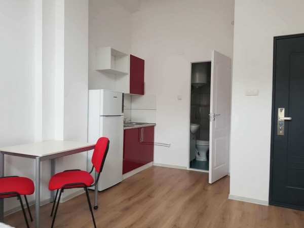 Apartament garsoniera de inchiriat