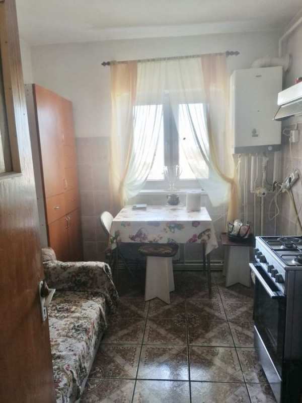 Inchiriere apartament 2 camere