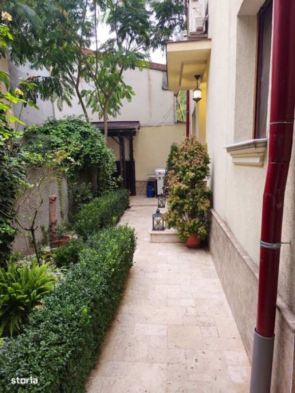 Vila zona Pacrul Carol de inchiriat