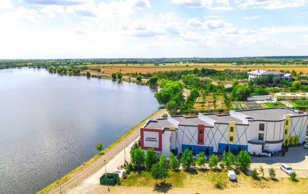 Garsonieră cu Balcon de Închiriat la Lakeview Residences Snagov