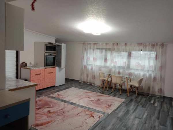Închiriez apartament 2 camere, Suceava, Scheia