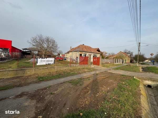 Spatiu Comercial in Rosiori