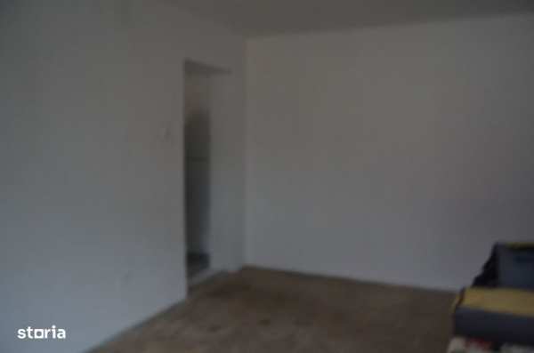 Apartament cu 2 camere, lumină naturală și balcon