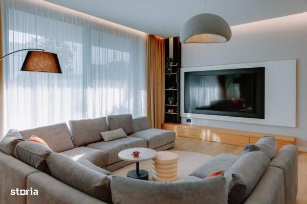 Vila lux complex privat complet mobilata si utilata