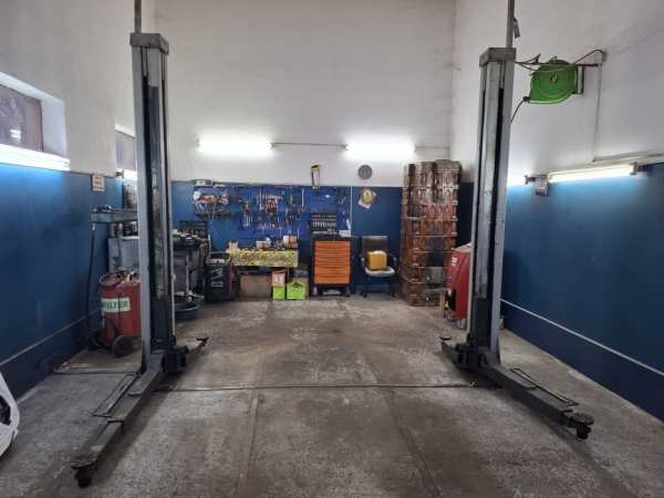 Ofer spre inchiriere service auto utilat