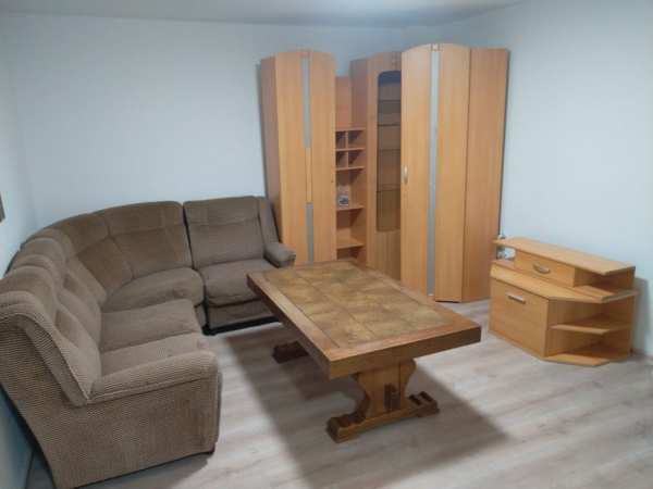 De inchiriat Casa 3 camere Bariera Bucuresti
