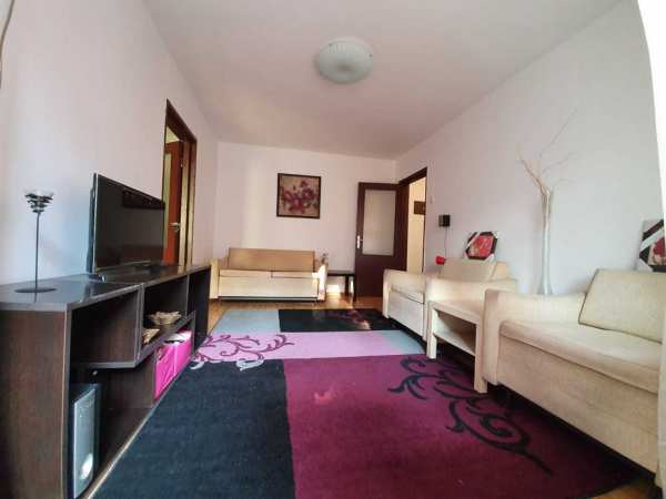 Închiriere Apartament 2 camere 9 Mai, Ploieşti, dotari excelente