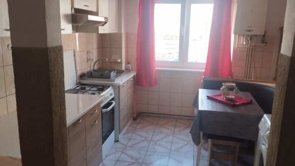 Apartament 2 camere, de inchiriat