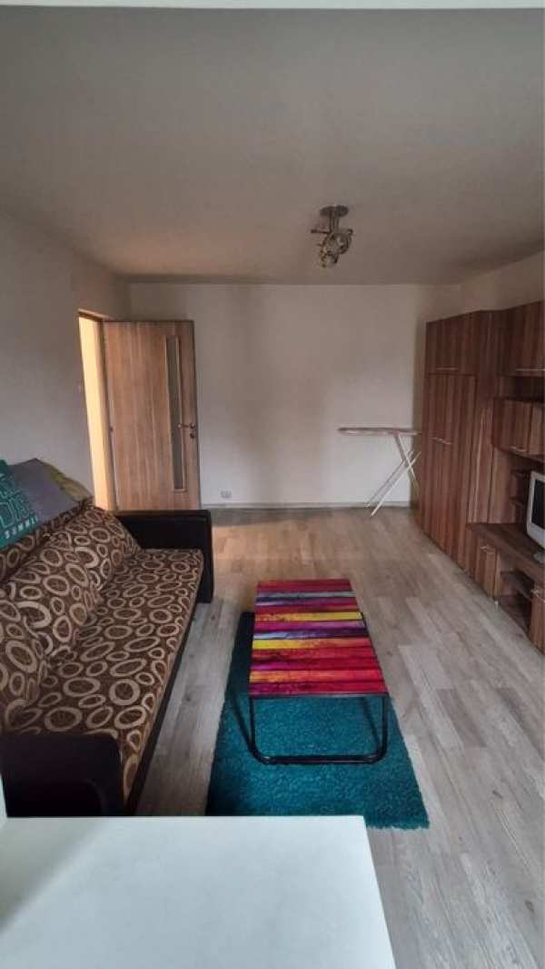 Proprietar, Inchiriez ap 1 camera piata Doina