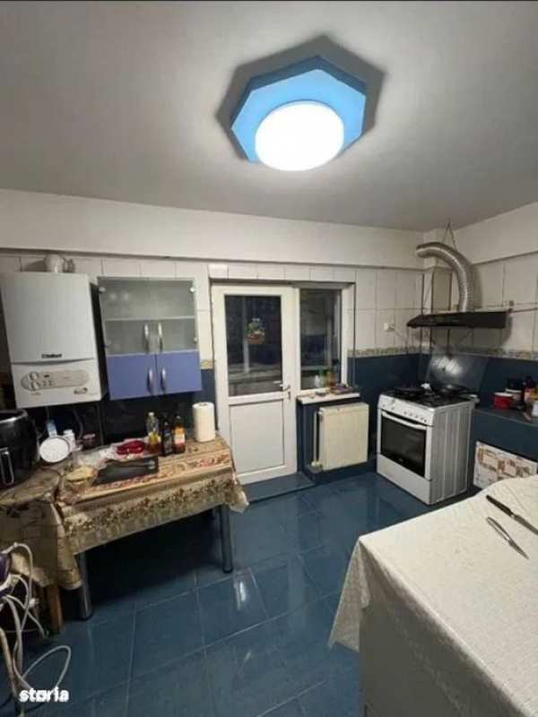 De vânzare – Apartament 4 camere Galați,  (I.C. Frimu)