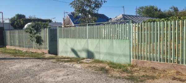 Închiriez Casa Sendreni