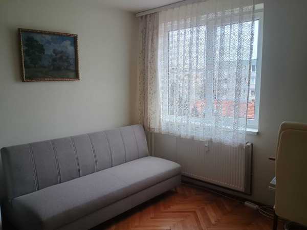 Dau in chirie apartament 2 camere in cartierul Gheorgheni