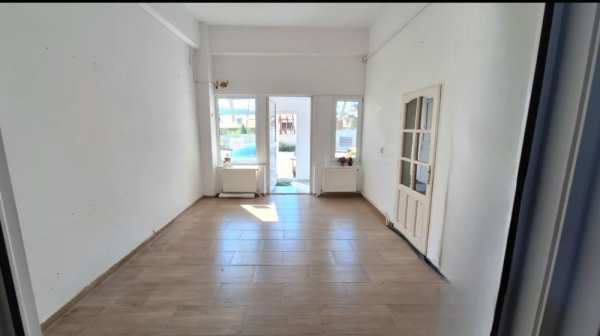 Spatiu comercial