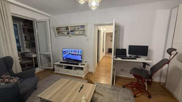 Schimb apartament 2 camere, parter, str. Patriotilor