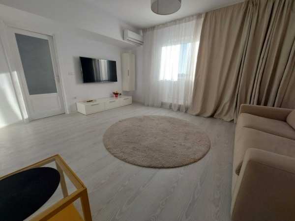 Inchiriez apartament 2 camere - metrou Gara de Nord
