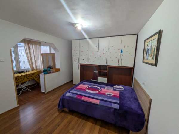 Apartament de inchiriat