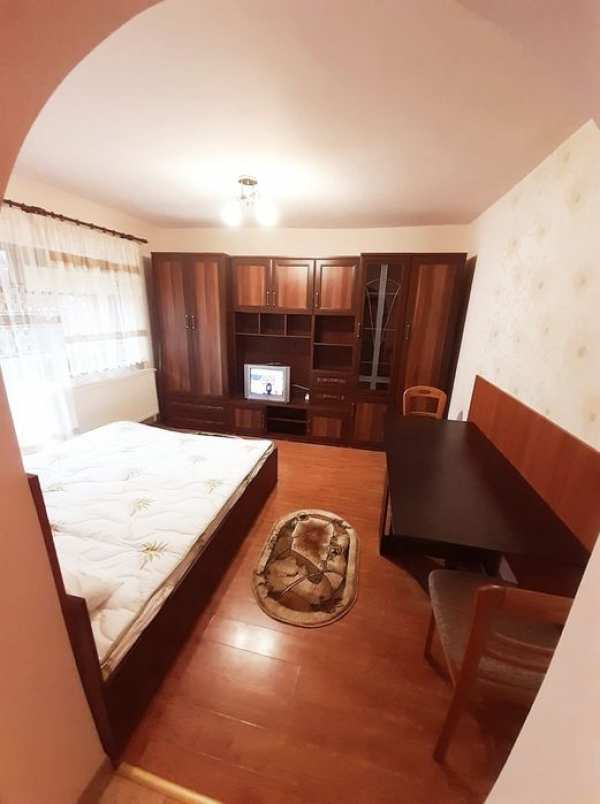Dau in chirie garsoniera in Simleu Silvaniei