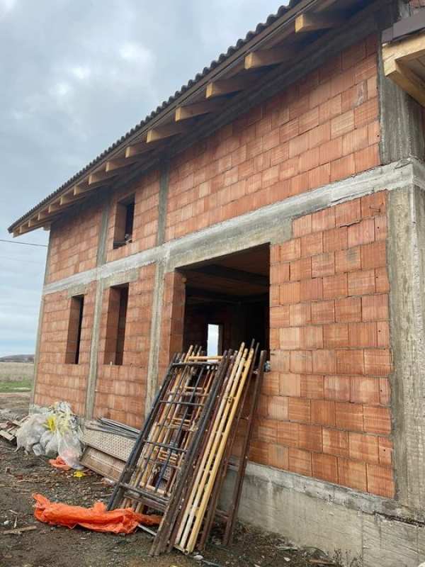 Casa de vanzare in Livada, jud Arad