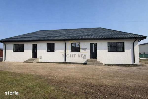 Oportunitate! Casa tip duplex, 3 cam, placa, T: 250mp! Comision 0%!