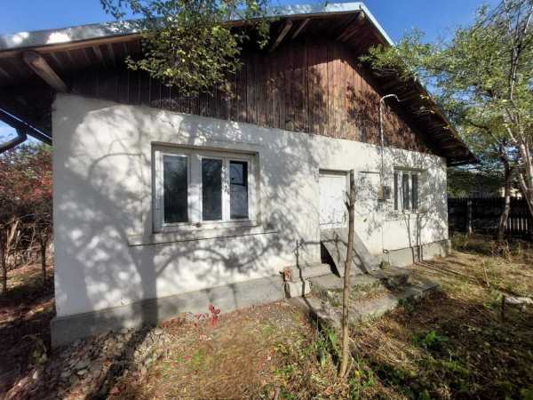 Vand casa in Cartier Ploiesti Vest-Mitica Apostol