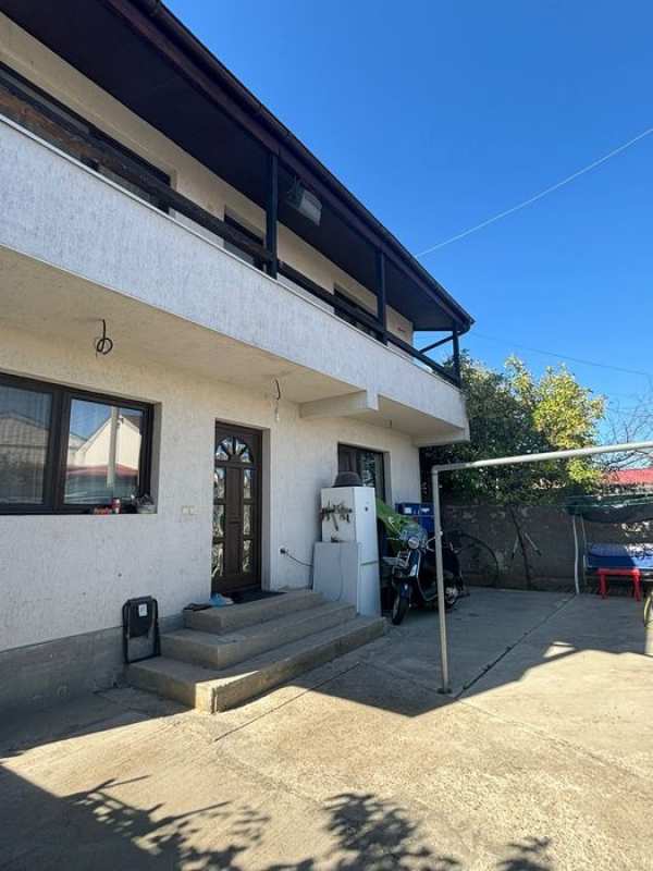 Casa cu etaj Titan Pallady cartier 23 August