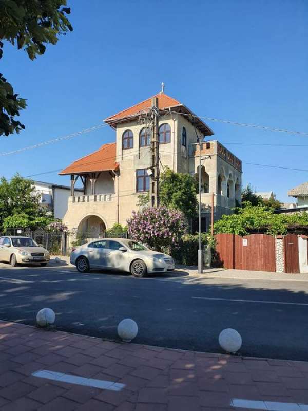 Conac Eforie-Sud -randul intai faleza, vedere deosebita, ocazie unica.