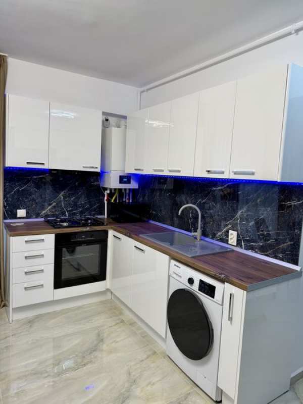 Inchiriez apartament 2 camere in Otopeni PRIMA INCHIRIERE . Proprietar