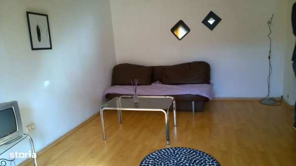 Garsoniera 40mp bloc 1989 Militari Lujerului Uverturii - Politehnica