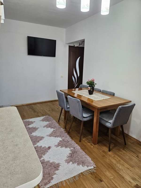 Apartament 2 camere de vânzare