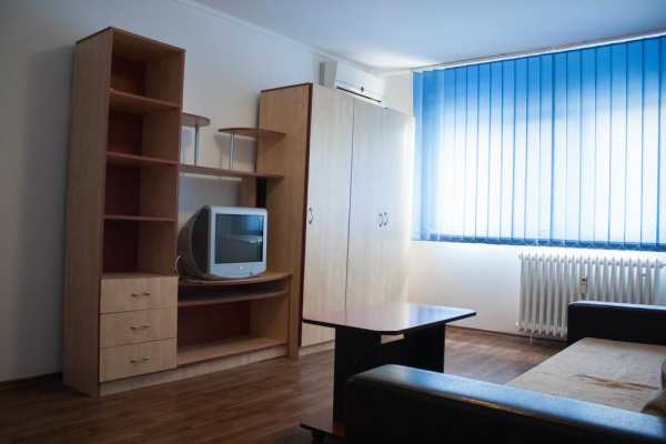 Apartament 2 camere de inchiriat Aparatorii Patriei Sector 4