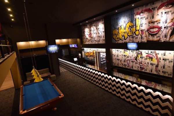 Spațiu comercial 590 mp + terasă 400 mp | Centru | 12 parcări | 380V