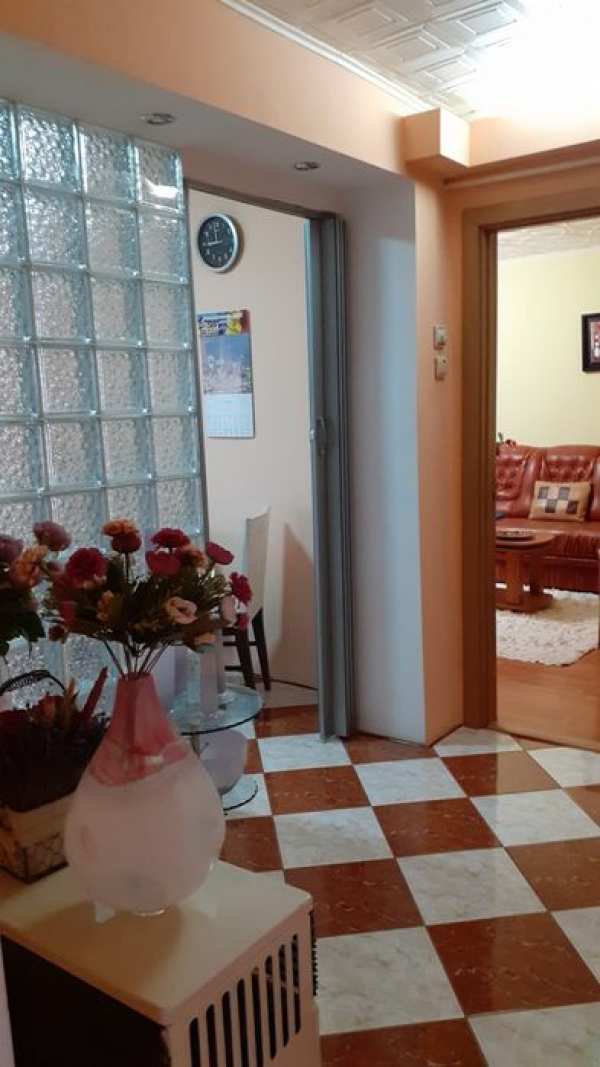 Apartament 2 camere decomandat, 54 mp, centru, Bals