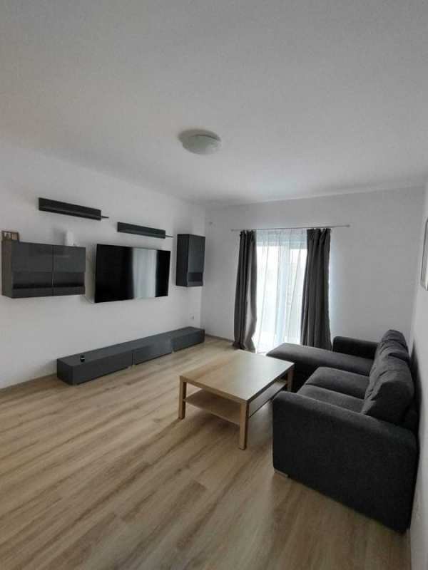 Apartament cu 2 camere de închiriat – Remetea Mare!