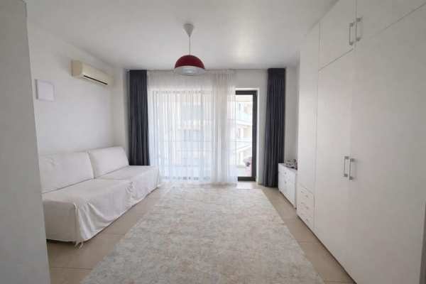 Inchiriez termen lung apartament 2 camere