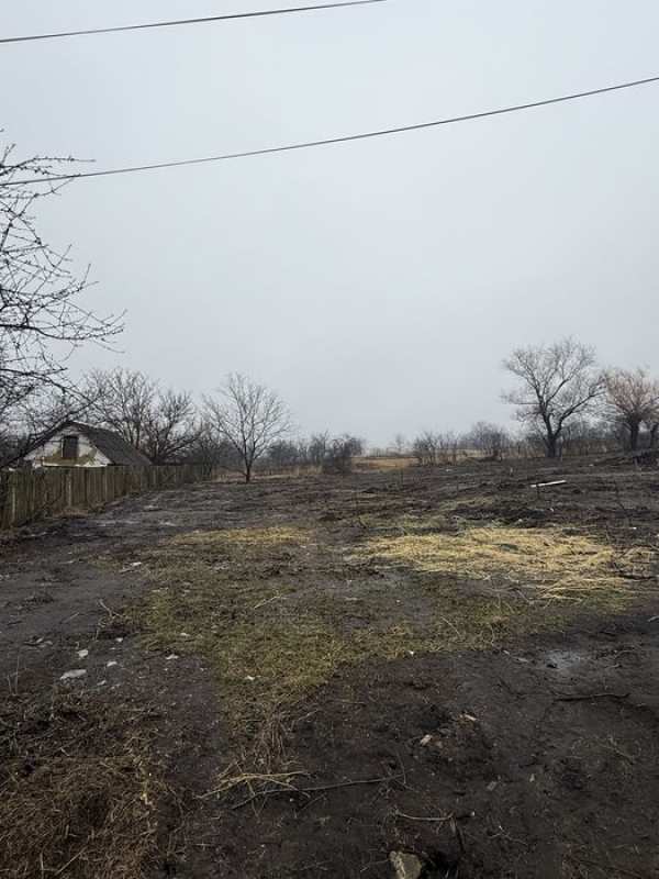 Vand 1.200mp teren intravilan in sat Comarna dupa Tomesti