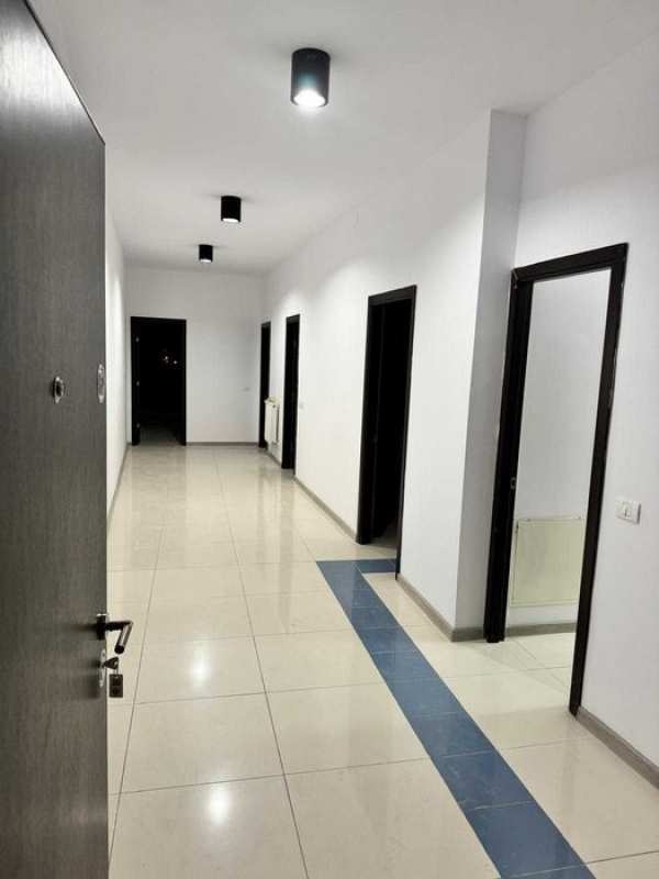 Spatiu multifunctional -Ap 3 cam Bd. Voluntari la 2 min de Bucuresti