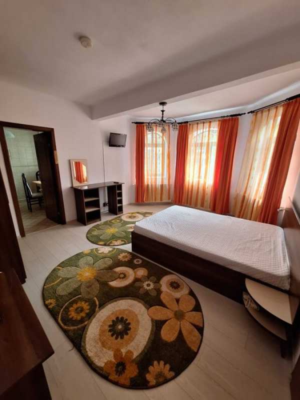 garsoniera de inchiriat