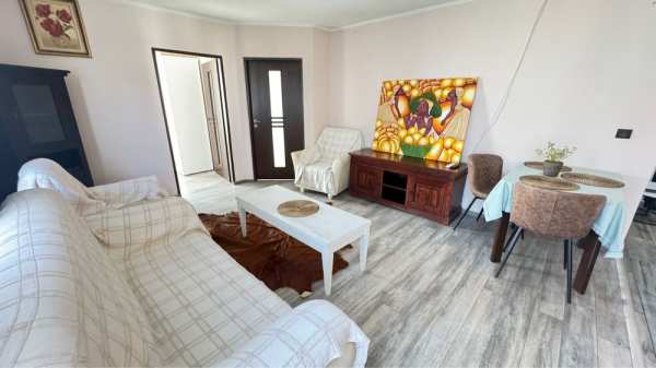 Chirie apartament 3 camere si 2 parcari Sesul De Sus Floresti