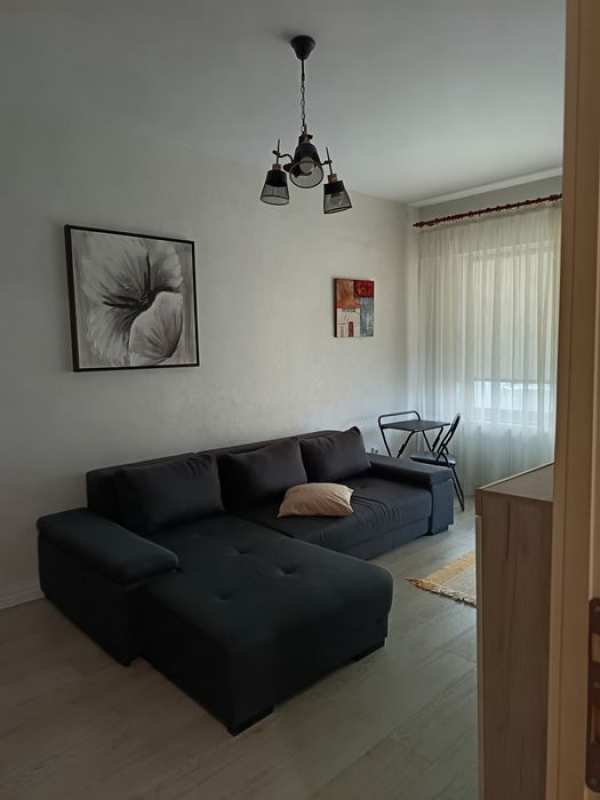 Închiriez apartament 2 camere  Complex Royal Iasi