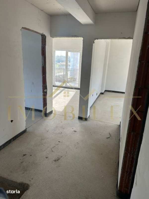 Casa individuala, semifinisata, zona Luna de Sus