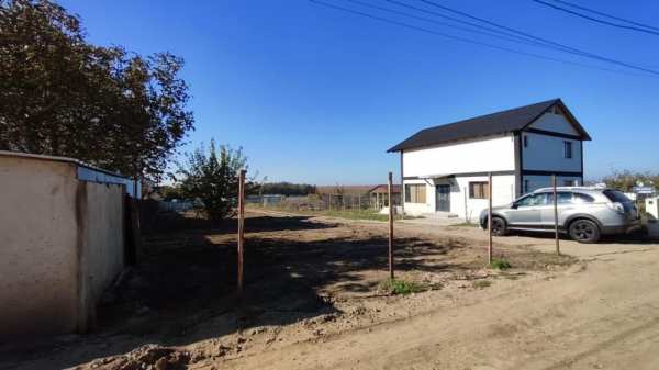 Teren 638 mp Sat Costi